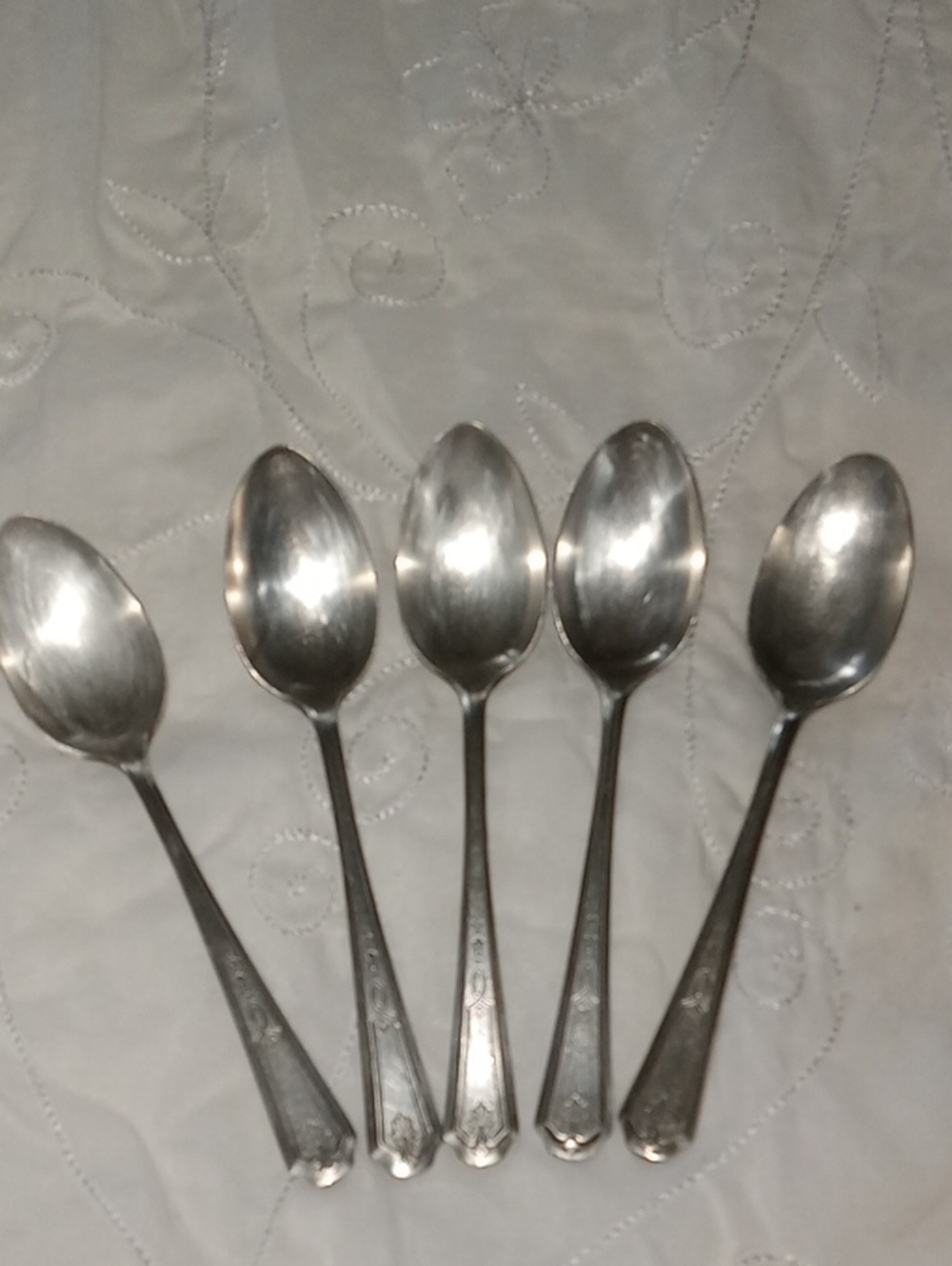 5 Teaspoons Onieda Community Silver Plate